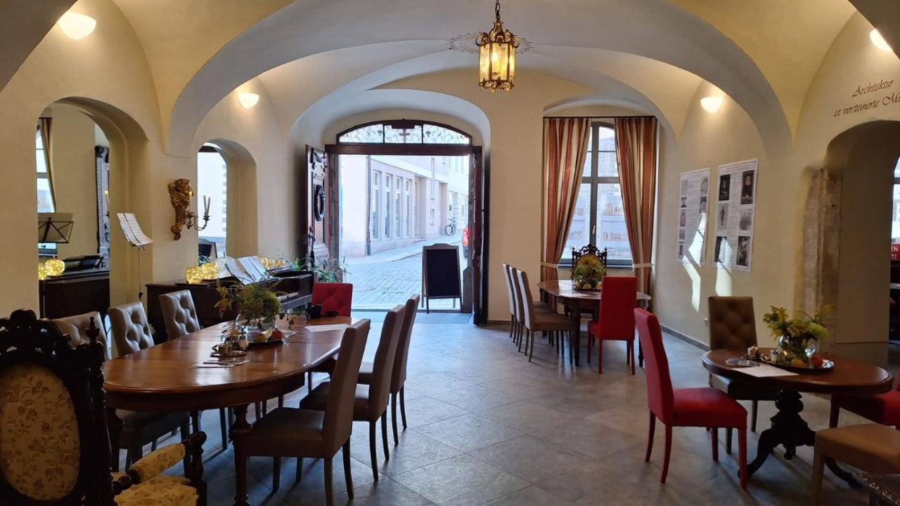 Stadtpalais Bellevue-Suite 3- Zimmer- Maisonettewohnung Mit Dachterrasse Maximal 4 Personen Bautzen Exterior foto